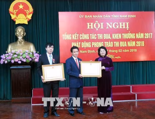 Phó Chủ tịch nước Đặng Thị Ngọc Thịnh: Gắn phong trào thi đua với việc làm thiết thực ảnh 1