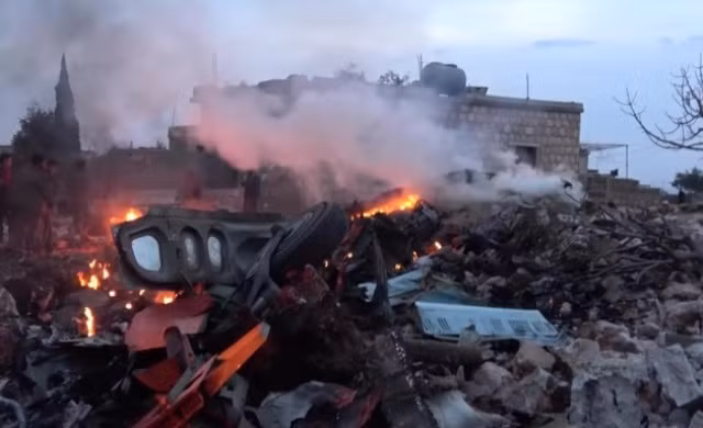Video Su-25 Nga rơi tự do sau khi trúng tên lửa tại Syria ảnh 1