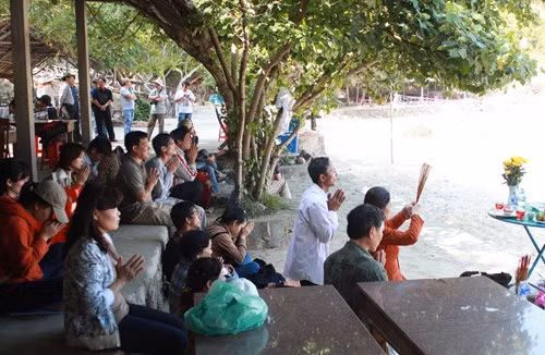Ba cán bộ Sở Công Thương chết đuối và mất tích ảnh 1