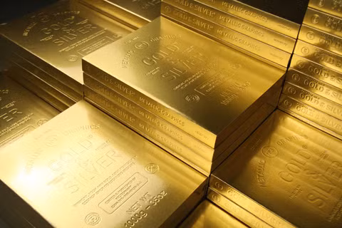 Chênh lệch vàng nội - ngoại chỉ còn 1,4 triệu đồng/lượng ảnh 1