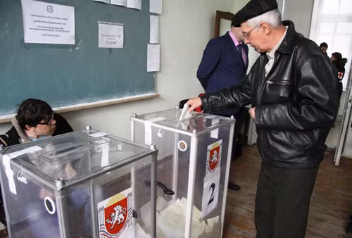 Nga tôn trọng lựa chọn của người dân Crimea ảnh 1