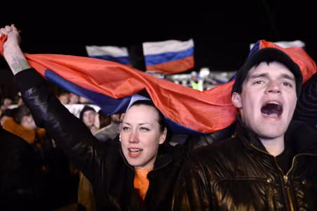 Crimea chính thức xin sáp nhập vào Nga ảnh 1
