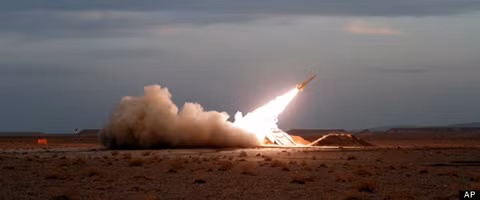  Israel tìm thấy 40 quả tên lửa trên tàu Iran ảnh 1