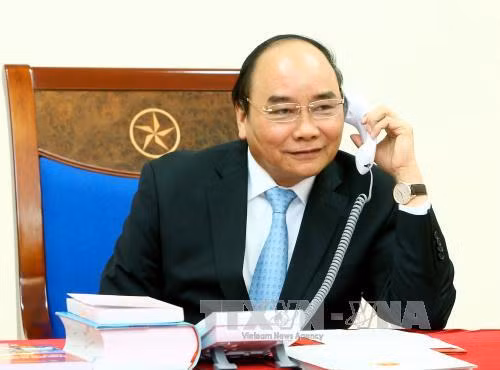 Thủ tướng Nguyễn Xuân Phúc điện đàm với Tổng thống đắc cử Donald Trump ảnh 1