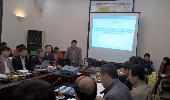 Hình thức thông tin về an toàn lao động chưa phong phú ảnh 1
