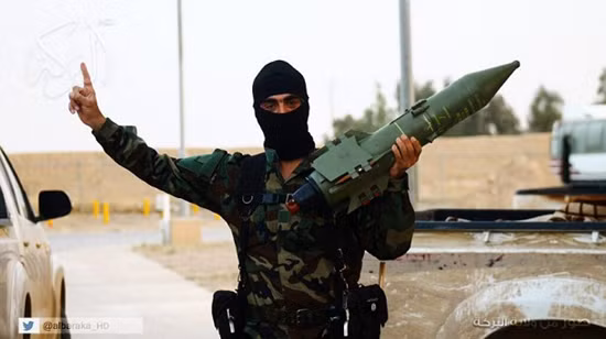 IS sản xuất vũ khí tại Mosul của Iraq ảnh 1