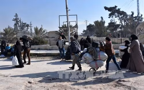 Ngừng giao tranh ở Đông Aleppo, mở đường rút cho phiến quân ảnh 2