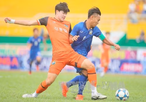 Khai mạc giải U21 quốc tế báo Thanh Niên cúp Clear Men 2016 ảnh 1