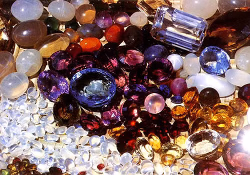 Phát hiện hành tinh chỉ cần mưa là đá quý rơi rào rào ảnh 1