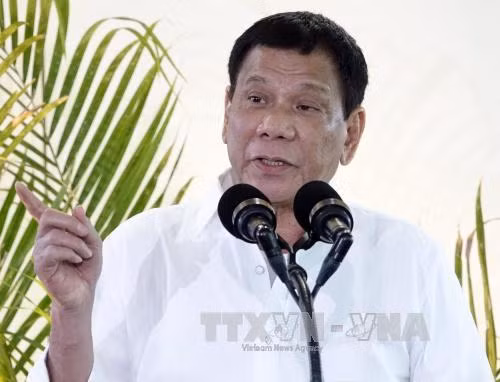 Tới Campuchia, ông Duterte sẽ khẳng định lập trường Biển Đông ảnh 1