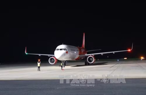Tăng 1.270 chuyến bay nội địa trong dịp Tết ảnh 1