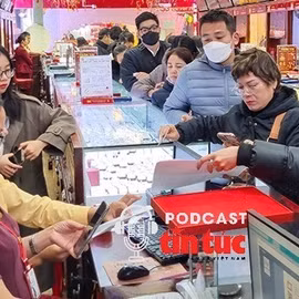 Chuyên gia cảnh báo rủi ro thua lỗ khi mua vàng ngày vía Thần Tài