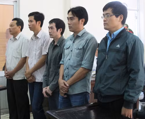 Truy tố 6 bị can trong vụ dùng nhục hình đánh chết người ảnh 1