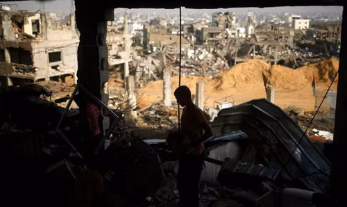 Cuộc sống tiếp diễn trên đống đổ nát tại Dải Gaza ảnh 8