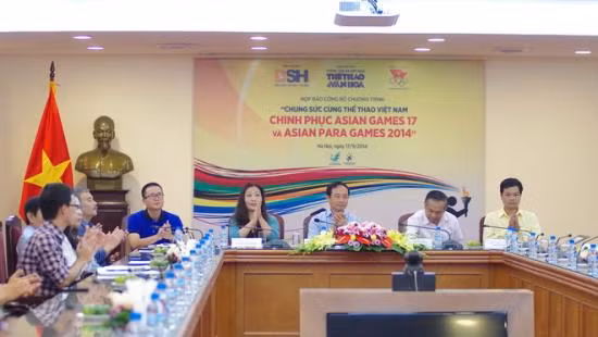Trao thưởng hơn 1,3 tỷ đồng cho các VĐV ảnh 1