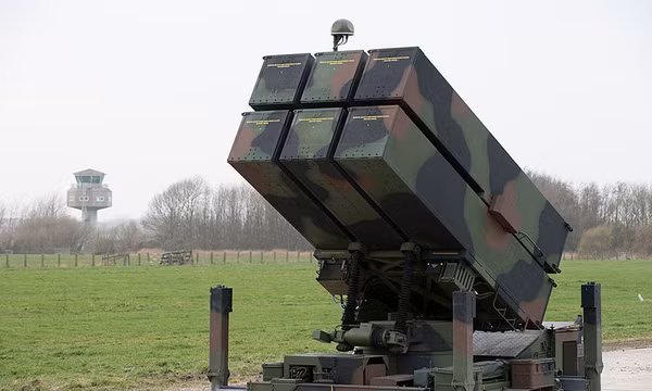 Ukraine nhận lô tên lửa NASAMS mới giữa lúc Nga tăng cường tập kích