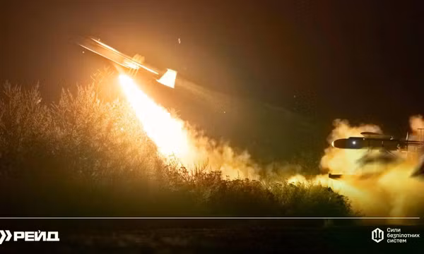 Ukraine tập kích trạm dầu quan trọng của Nga tại vùng Samara