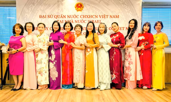Tôn vinh những người phụ nữ Việt Nam nơi đất khách