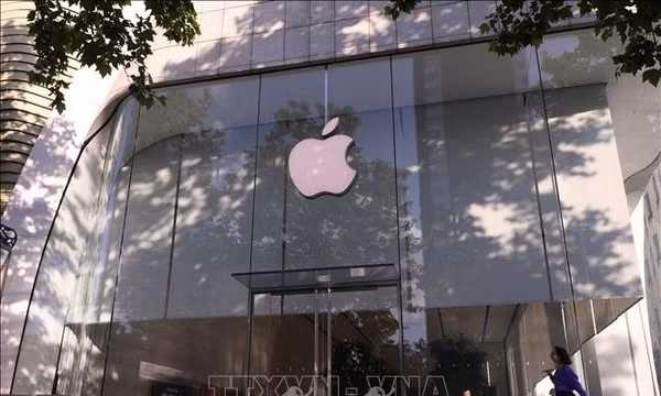 Một cửa hàng của Apple tại Brussels, Bỉ. Ảnh: THX/TTXVN