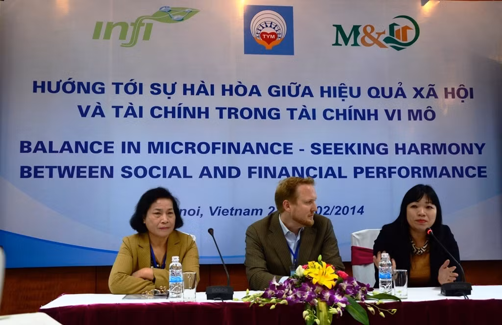 Hiệu quả tài chính và xã hội trong tài chính vi mô ảnh 1