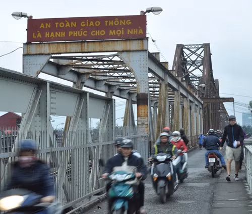 Ứng xử với 'di sản' cầu Long Biên - Bài 2 ảnh 1