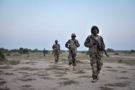 Phiến quân Shebab tấn công dinh tổng thống Somalia ảnh 1