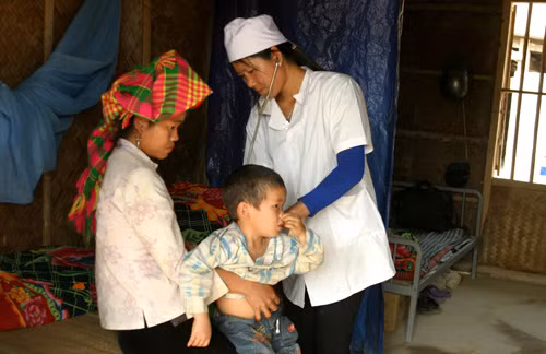 Đầu tư y tế cho vùng khó khăn: Thiếu trầm trọng nhân tài, vật lực ảnh 1