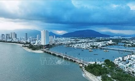Khánh Hòa phấn đấu trở thành thành phố trực thuộc Trung ương vào năm 2030