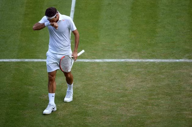 Địa chấn tiếp tục ở Wimbledon: ĐKVĐ Roger Federer bị loại ảnh 1