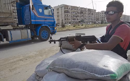 Nham nhở Aleppo sau những trận giao tranh ảnh 9