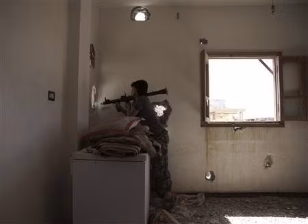 Nghị sỹ Mỹ 'cản' tổng thống cấp vũ khí cho phiến quân Syria ảnh 1