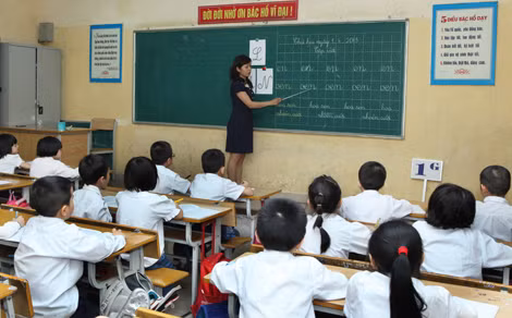 Hà Nội hạn chế quá tải trong các lớp đầu cấp ảnh 1