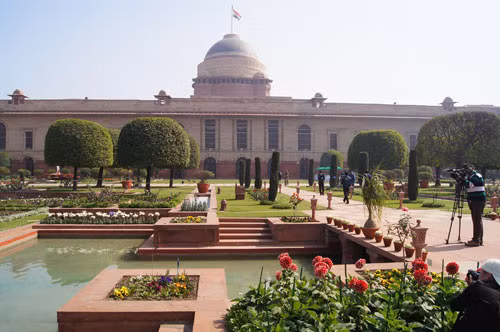 Mughal Gardens – xứ sở của cây và hoa ảnh 8