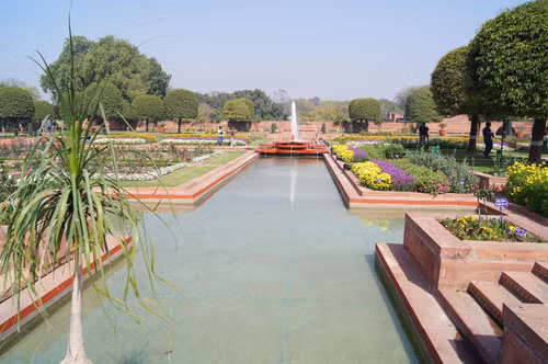 Mughal Gardens – xứ sở của cây và hoa ảnh 6