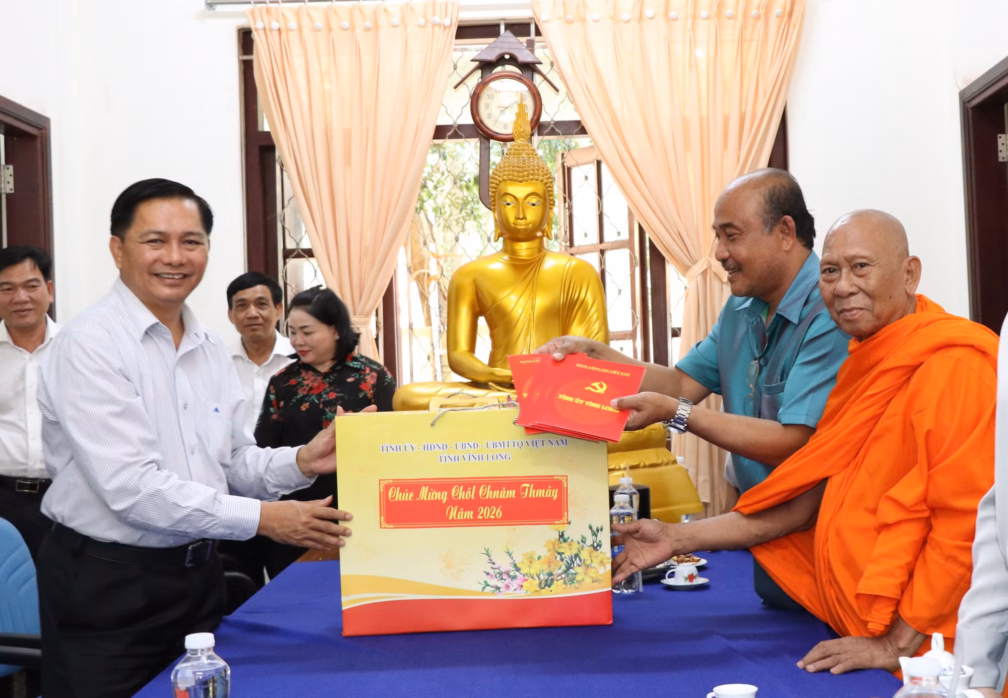 khmer-060426-3.jpg