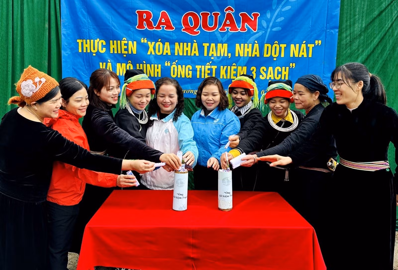 'Ống tiết kiệm 3 sạch' gom góp nhỏ hiệu quả lớn