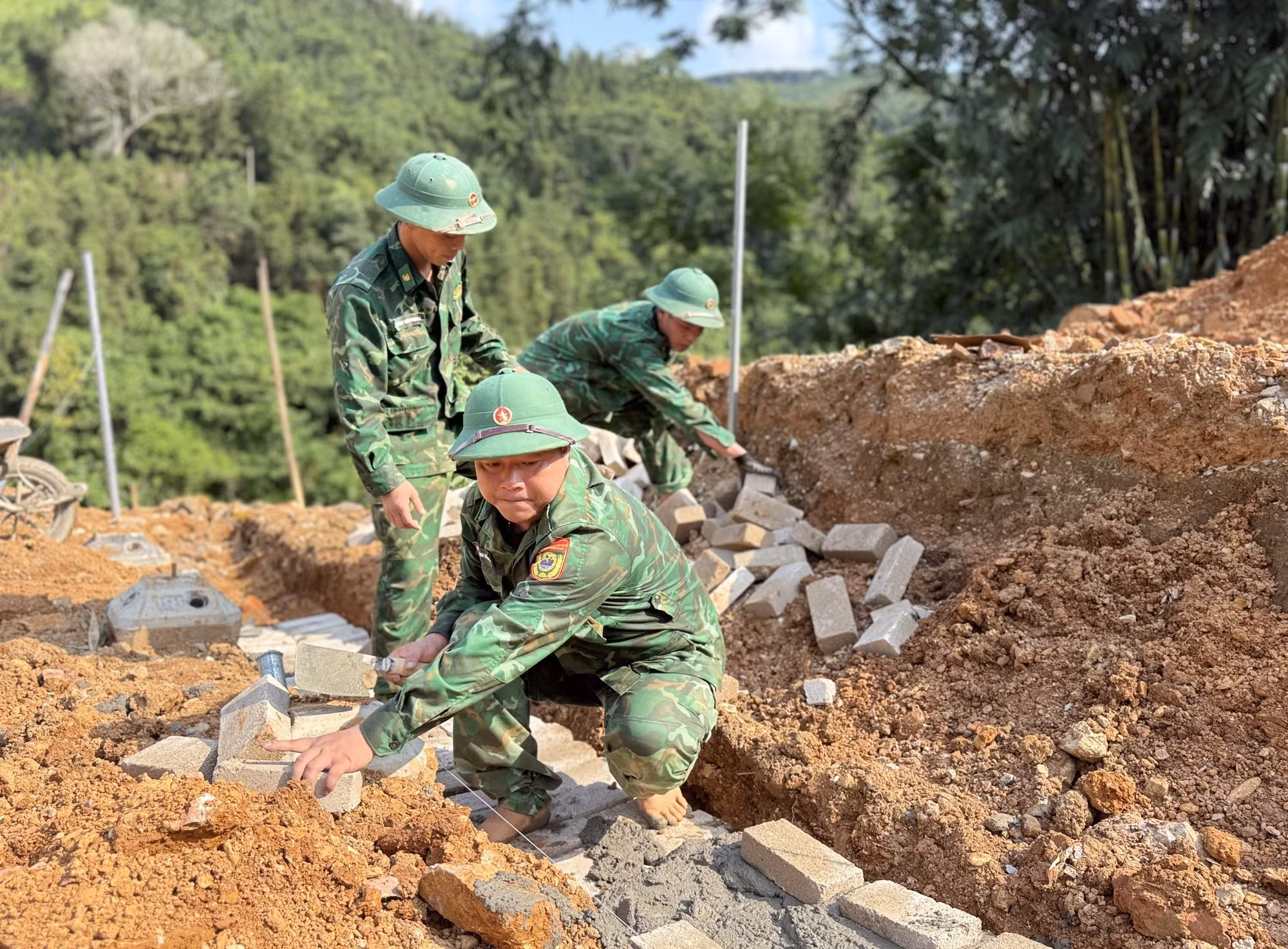 truong-noi-tru-200726-1.jpg