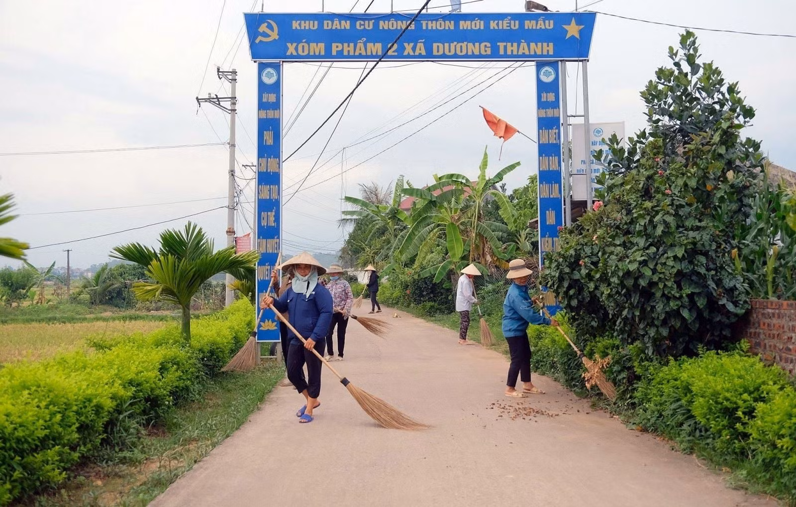 Huyện Phú Bình, tỉnh Thái Nguyên đạt chuẩn nông thôn mới nâng cao