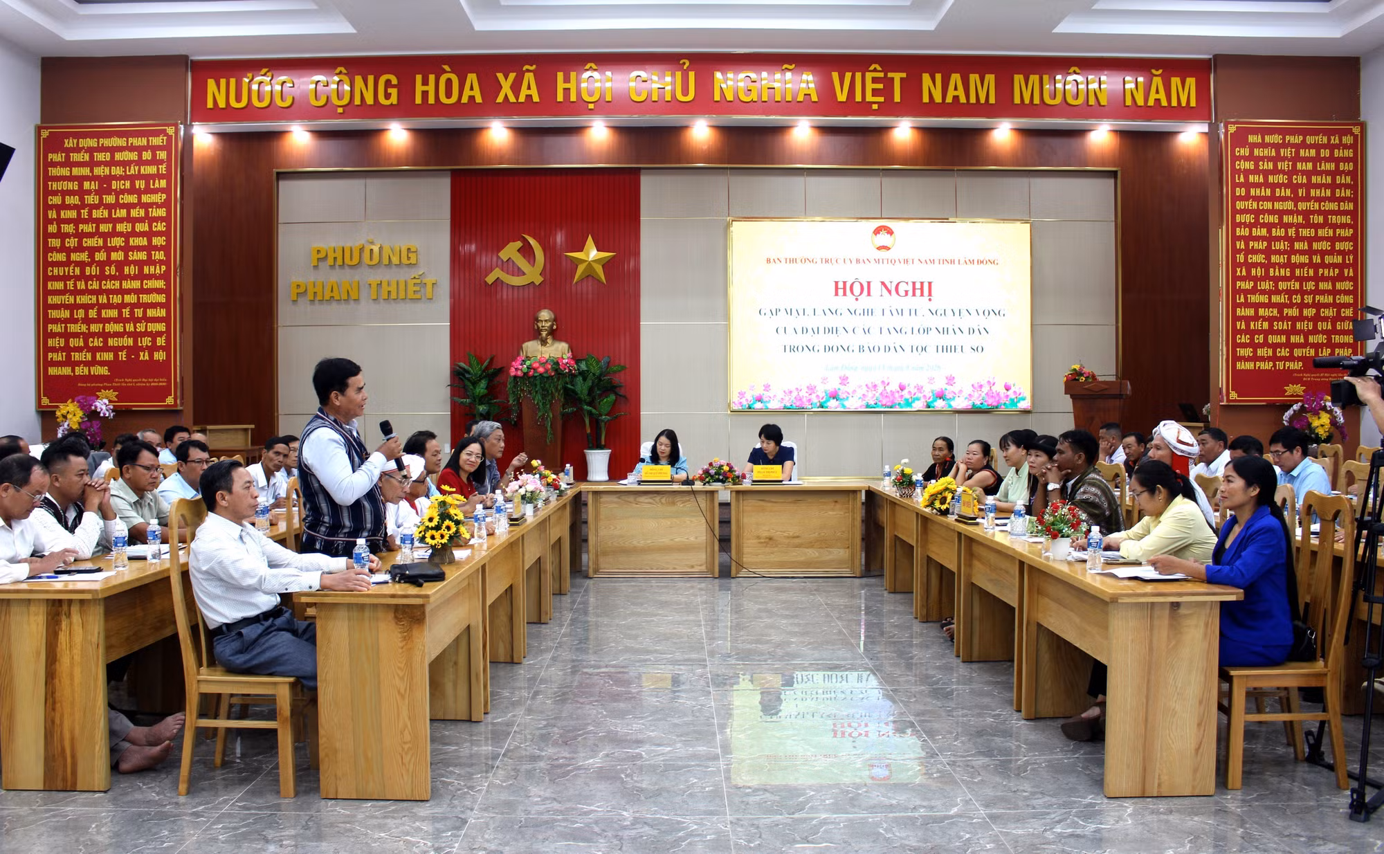 Quang cảnh Hội nghị.
