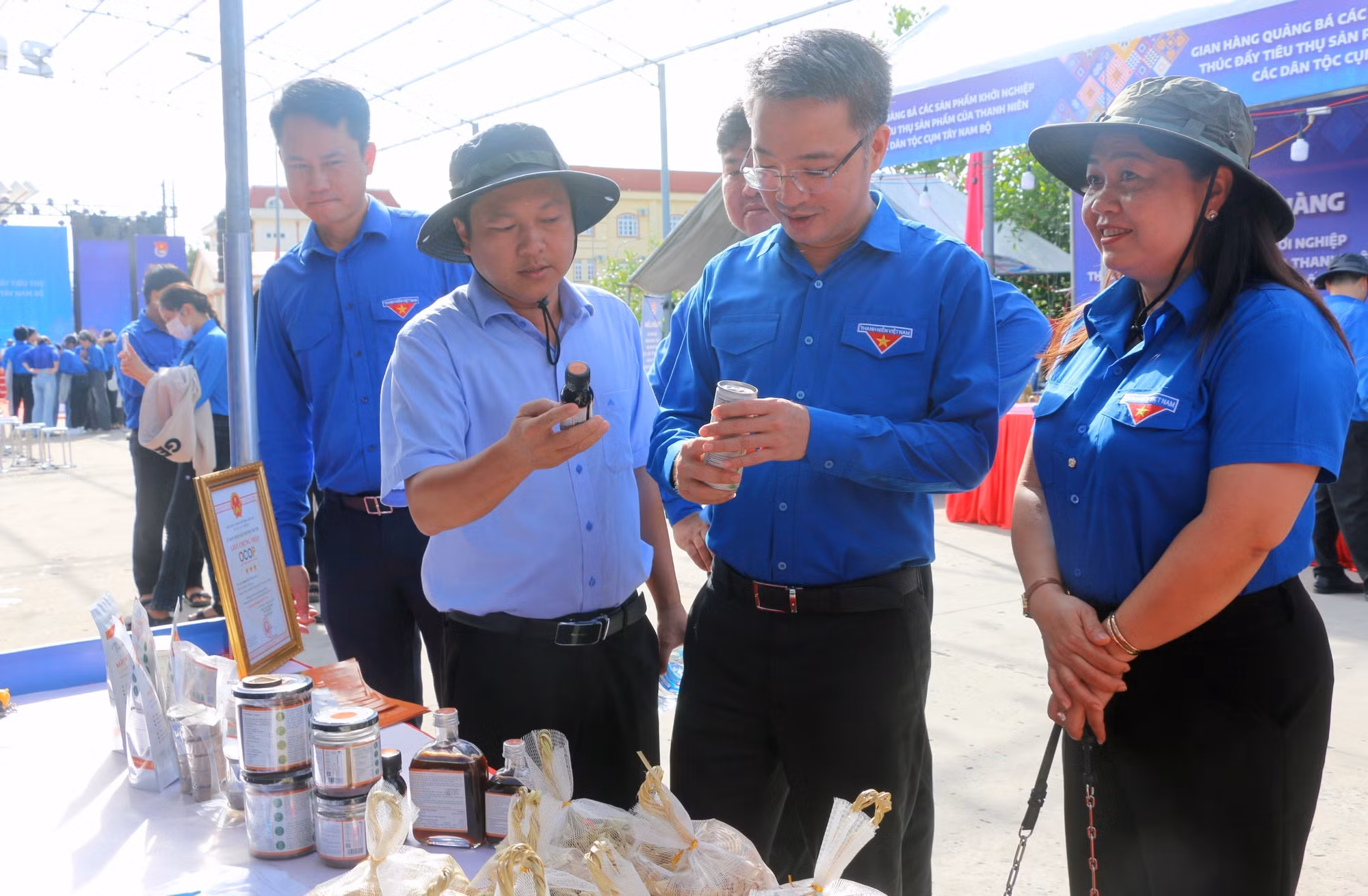 thanh-nien-270925-3.jpg