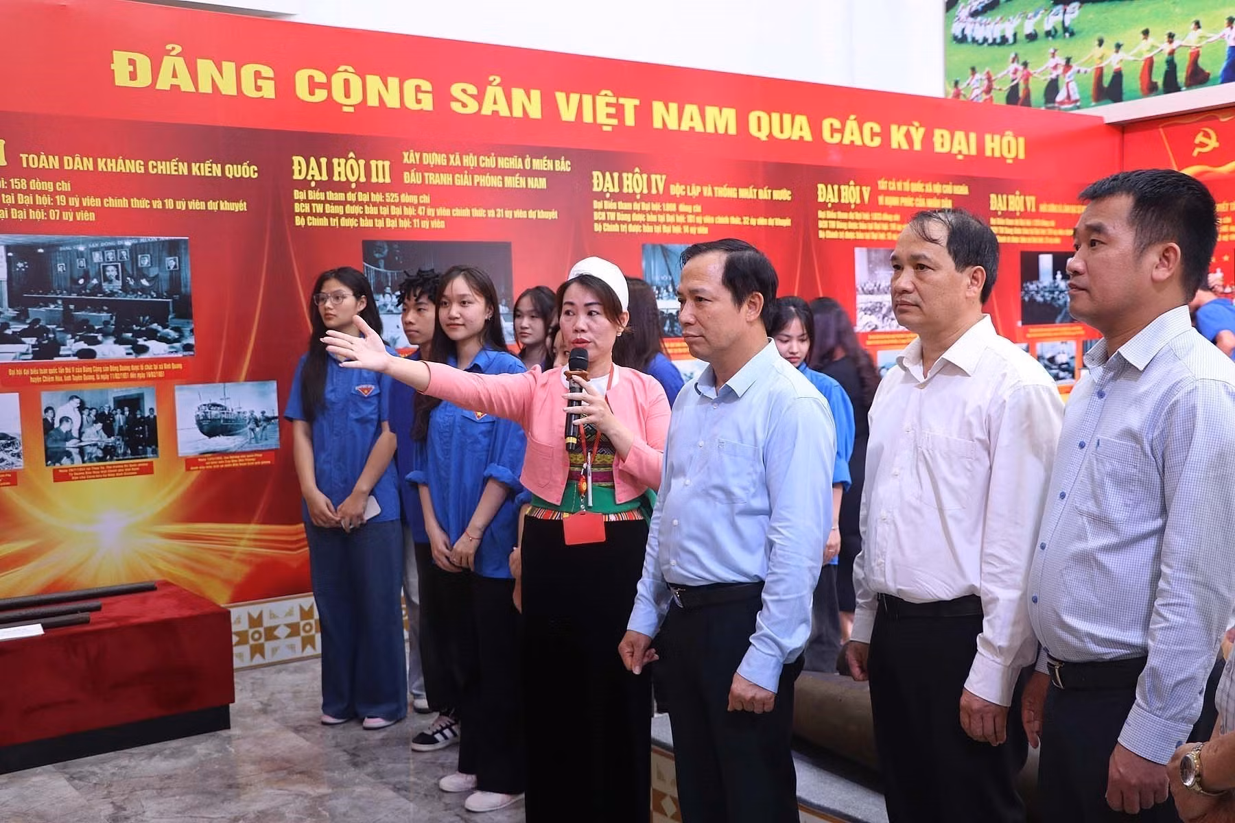 hoa-binh2-160525.jpg