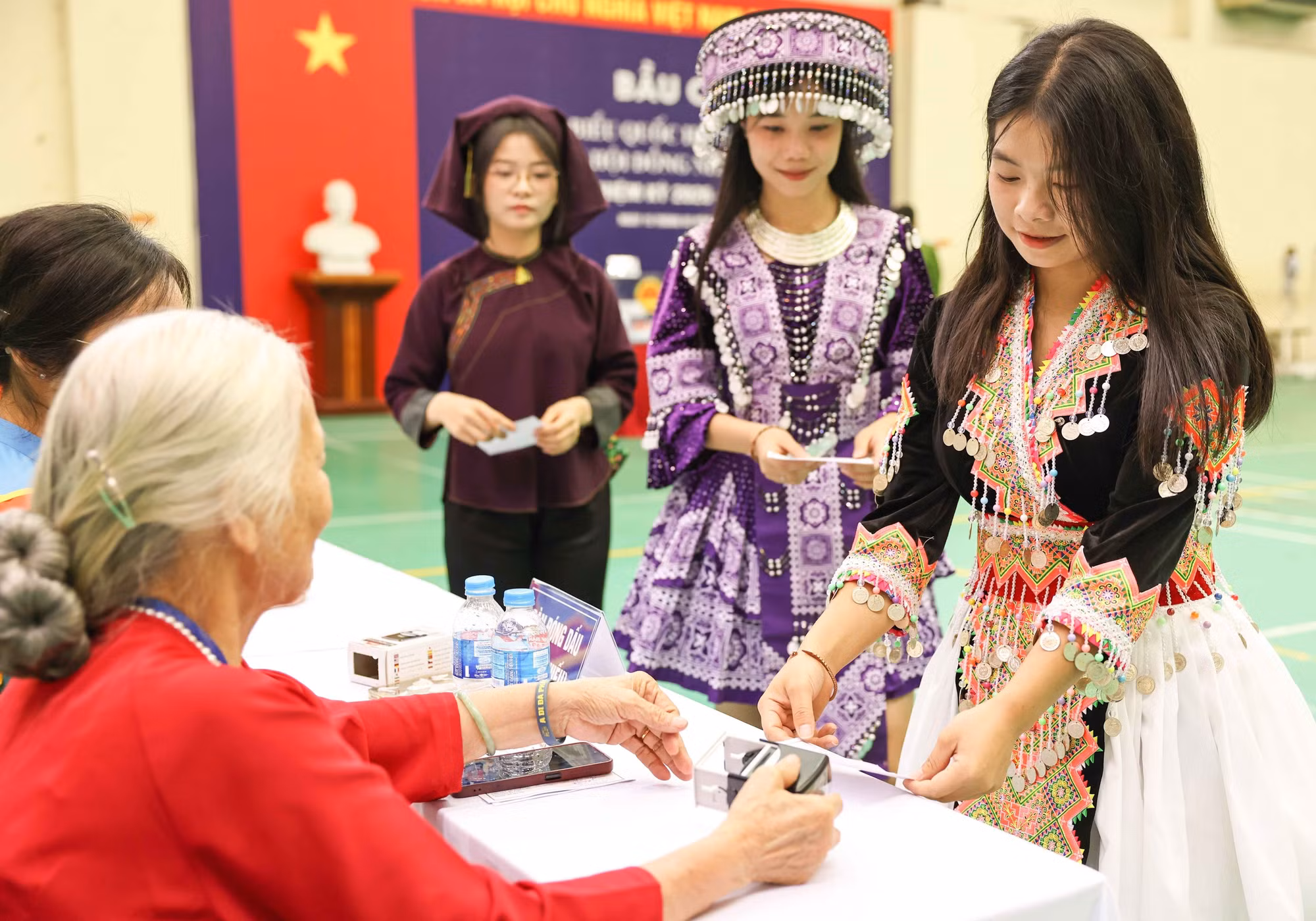 anh12-1503.jpg