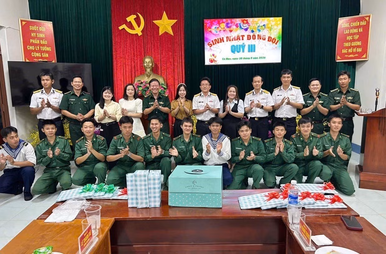 hon-khoai1-020926.jpg