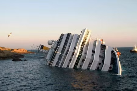 Xét xử vụ đắm tàu 'Titanic' của Italia ảnh 1