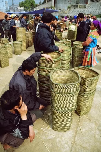 Phong vị vùng cao trong phiên chợ Bắc Hà ảnh 8