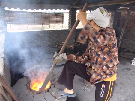 Thu hồi chì phế thải – lợi cả đôi đường ảnh 1