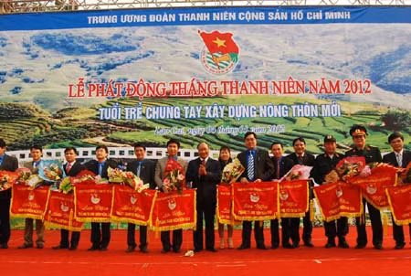 Phát huy vai trò xung kích của tuổi trẻ trong xây dựng nông thôn mới ảnh 1