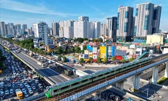 Sức bật kinh tế trên hành trình kiến tạo Hà Nội hiện đại