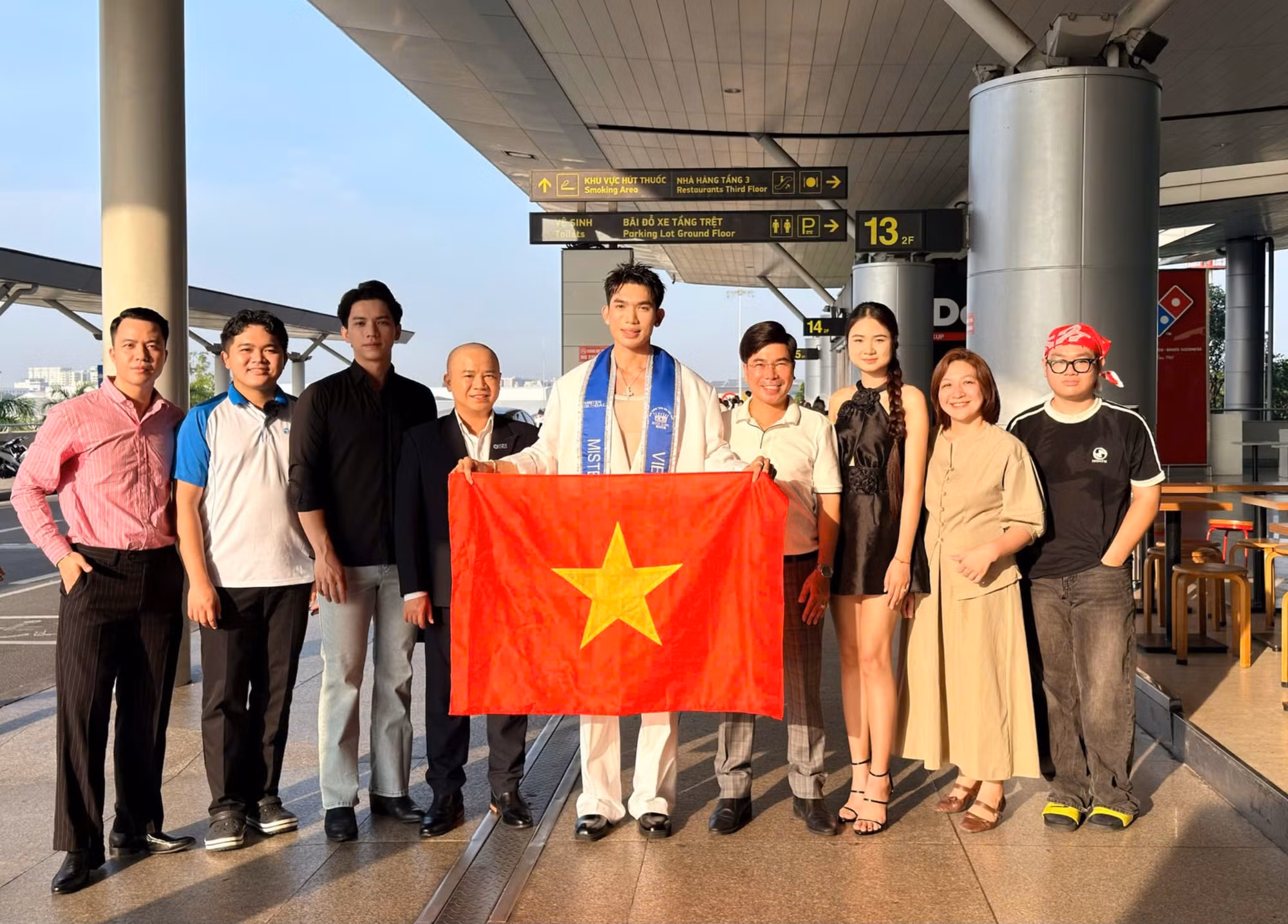 Trương Trọng Hiếu lên đường sang Thái Lan tranh tài Mister Global 2026.