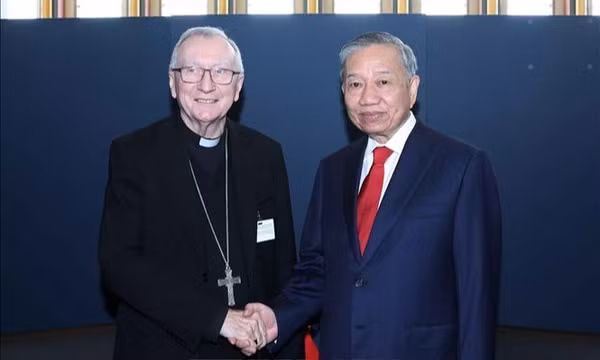 Tổng Bí thư, Chủ tịch nước Tô Lâm gặp Thủ tướng Vatican
